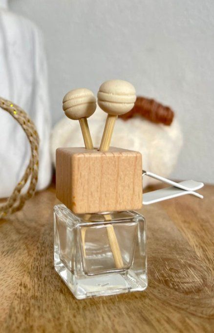 Diffuseur de parfum voiture